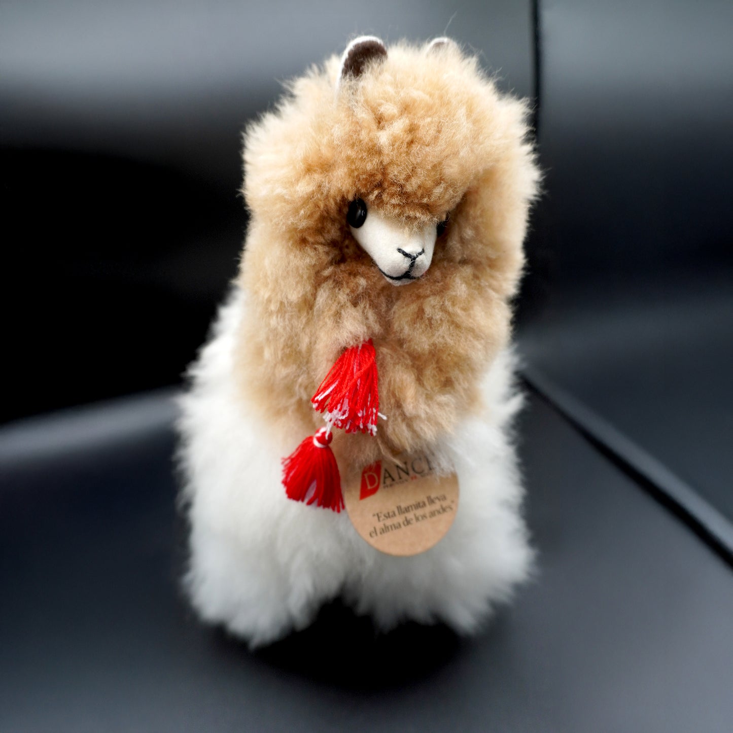 Decorative caramel and white alpaca llama - large