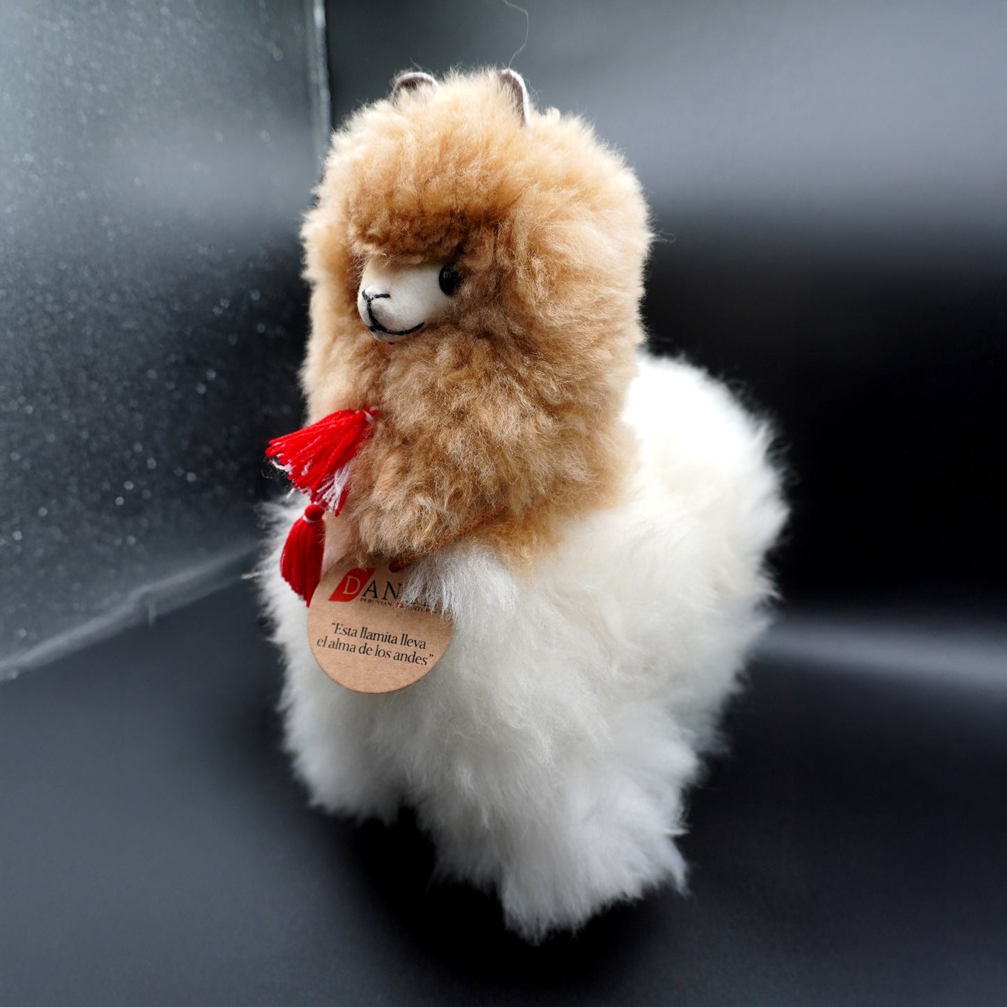 Decorative caramel and white alpaca llama - large